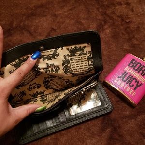Juicy Couture long wallet